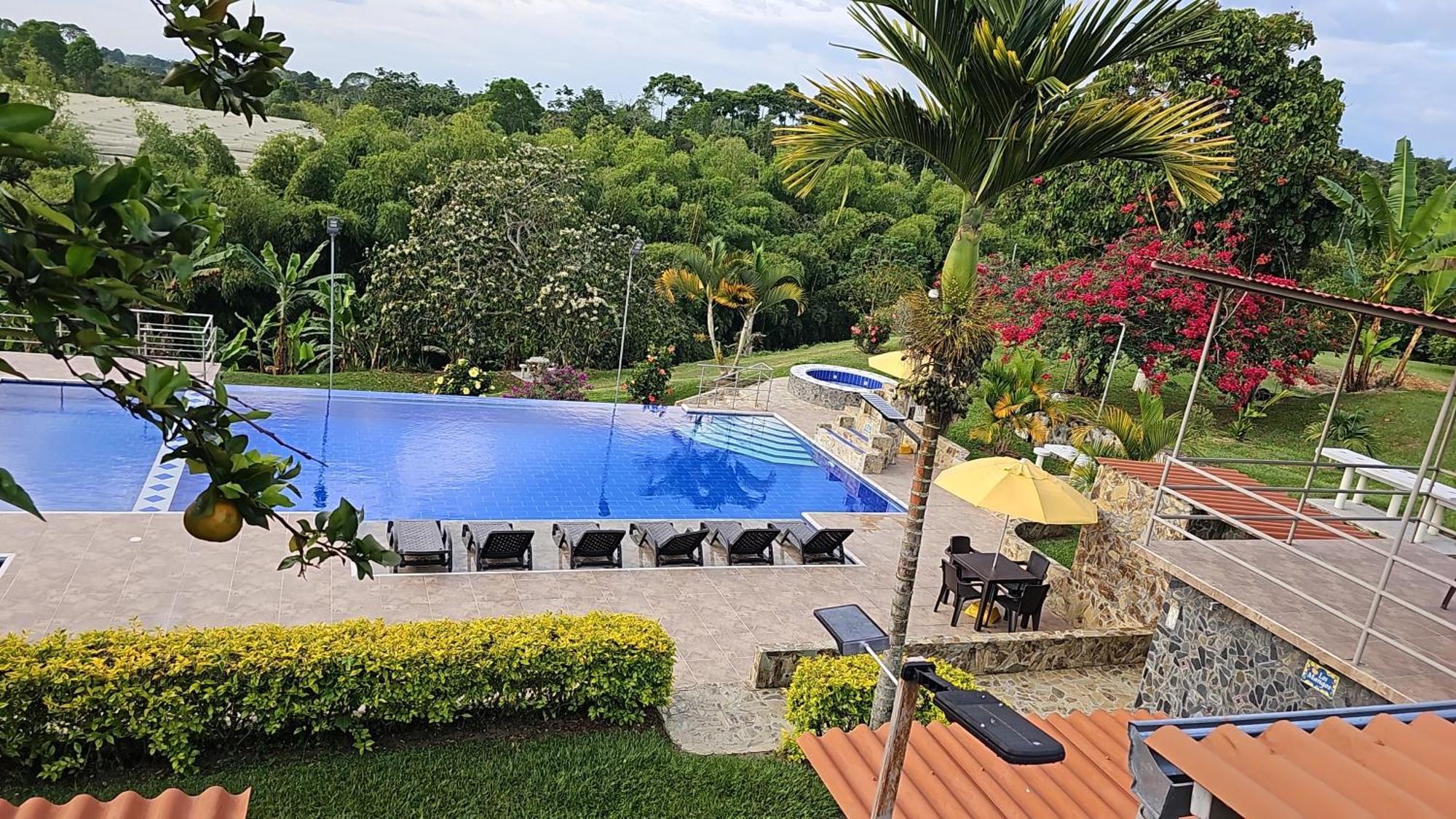 Hotel Campestre los Mangos Quimbaya Exterior foto
