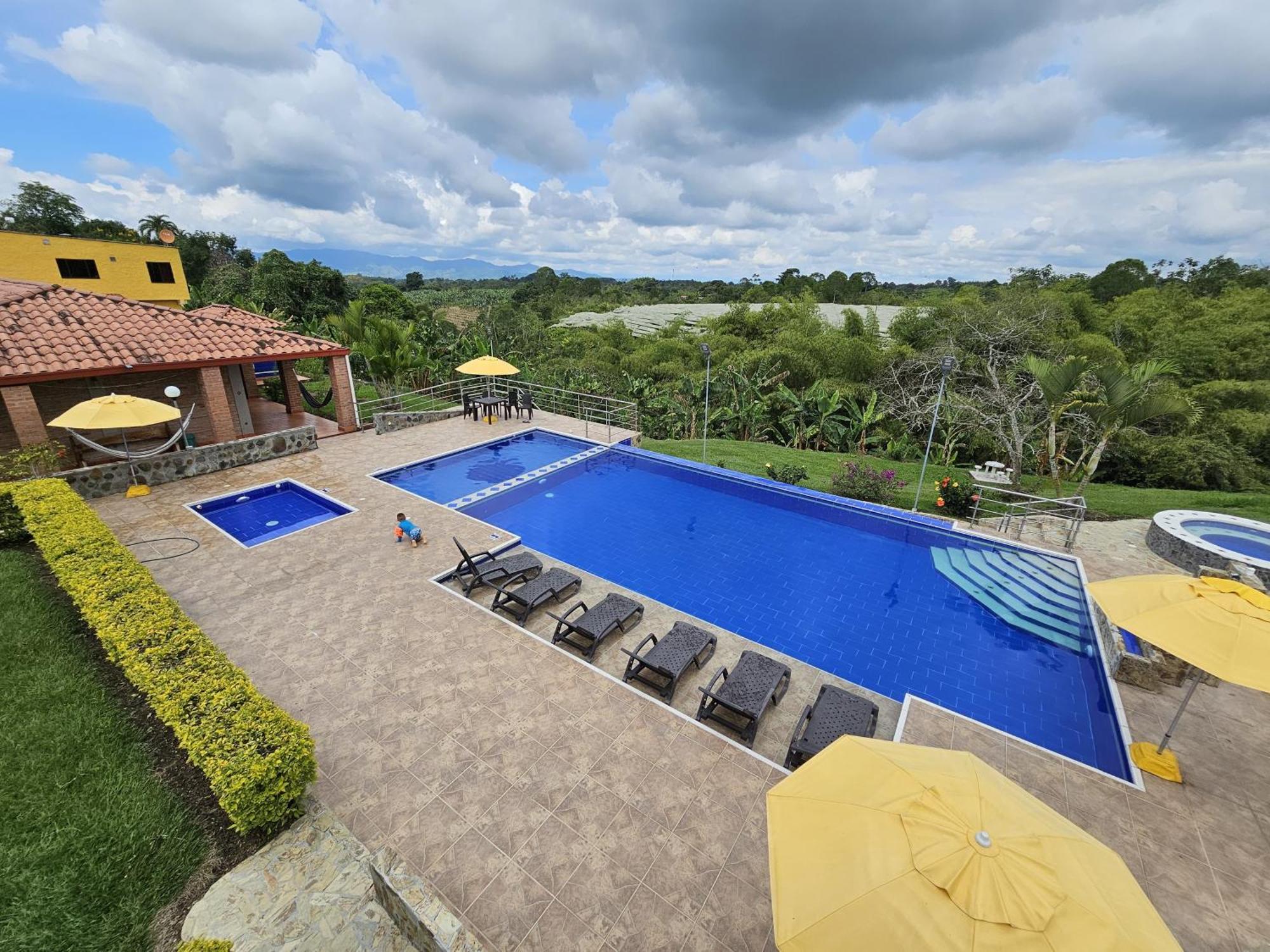 Hotel Campestre los Mangos Quimbaya Exterior foto